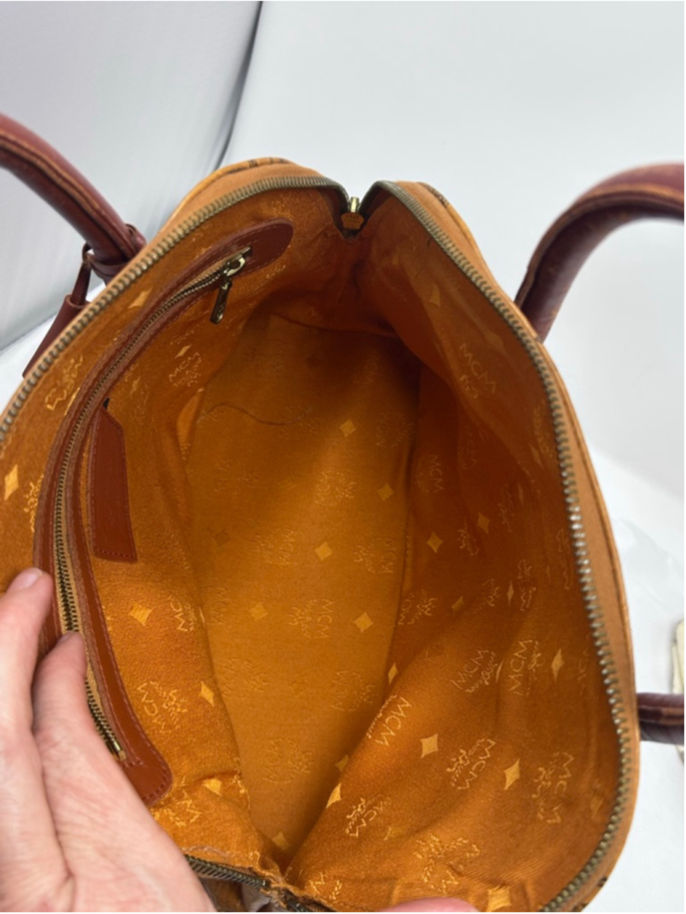 Vintage MCM Visetos Alma Satchel Cognac Monogram Leather Lock Key - Picture 13 of 16